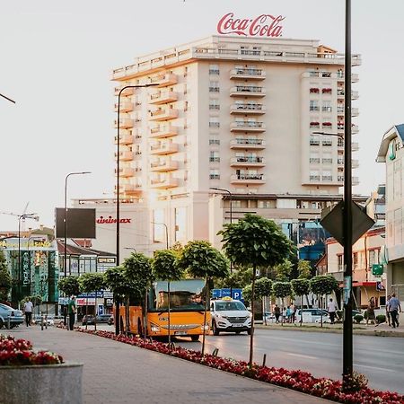 Downtown Apartments Prishtinë Ngoại thất bức ảnh