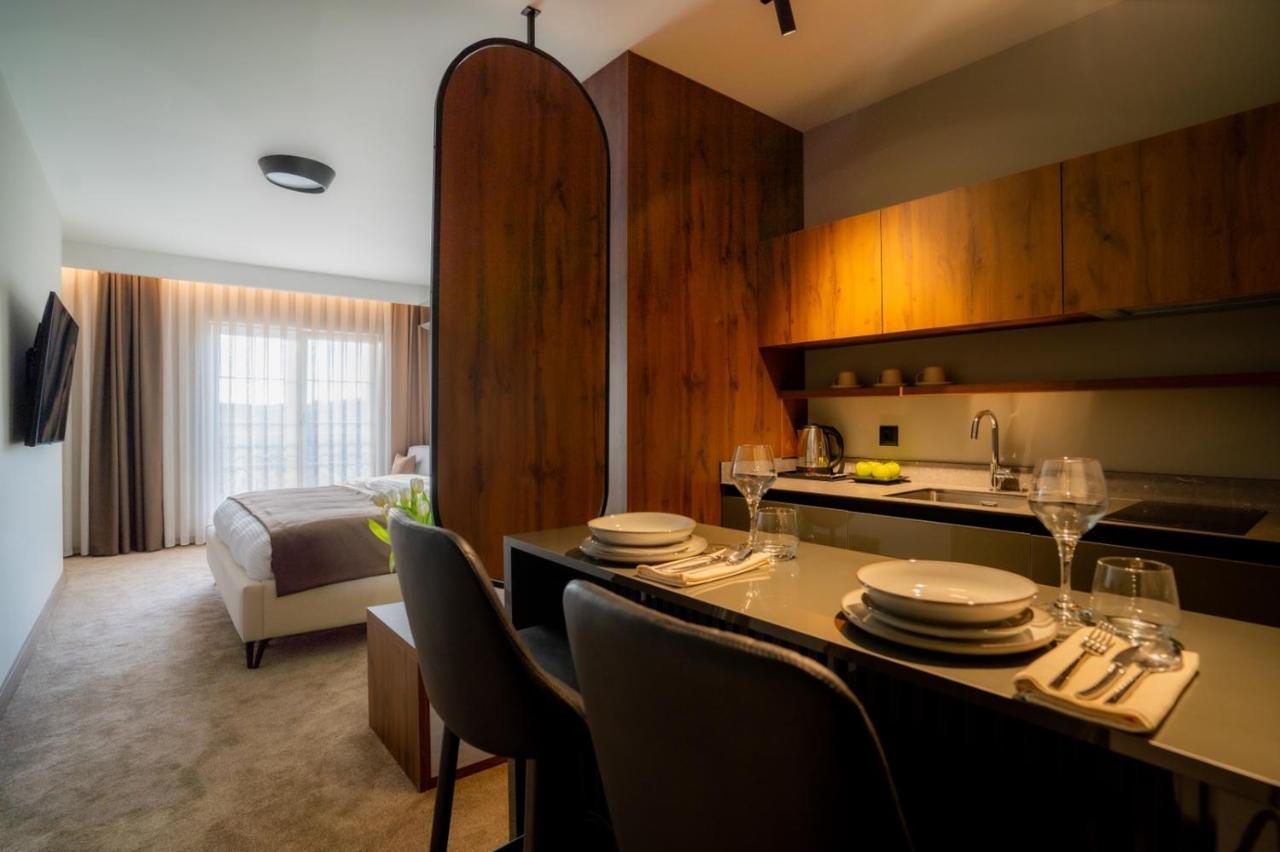 Downtown Apartments Prishtinë Ngoại thất bức ảnh