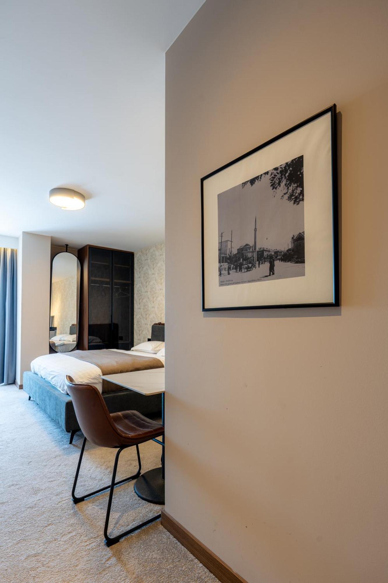 Downtown Apartments Prishtinë Ngoại thất bức ảnh