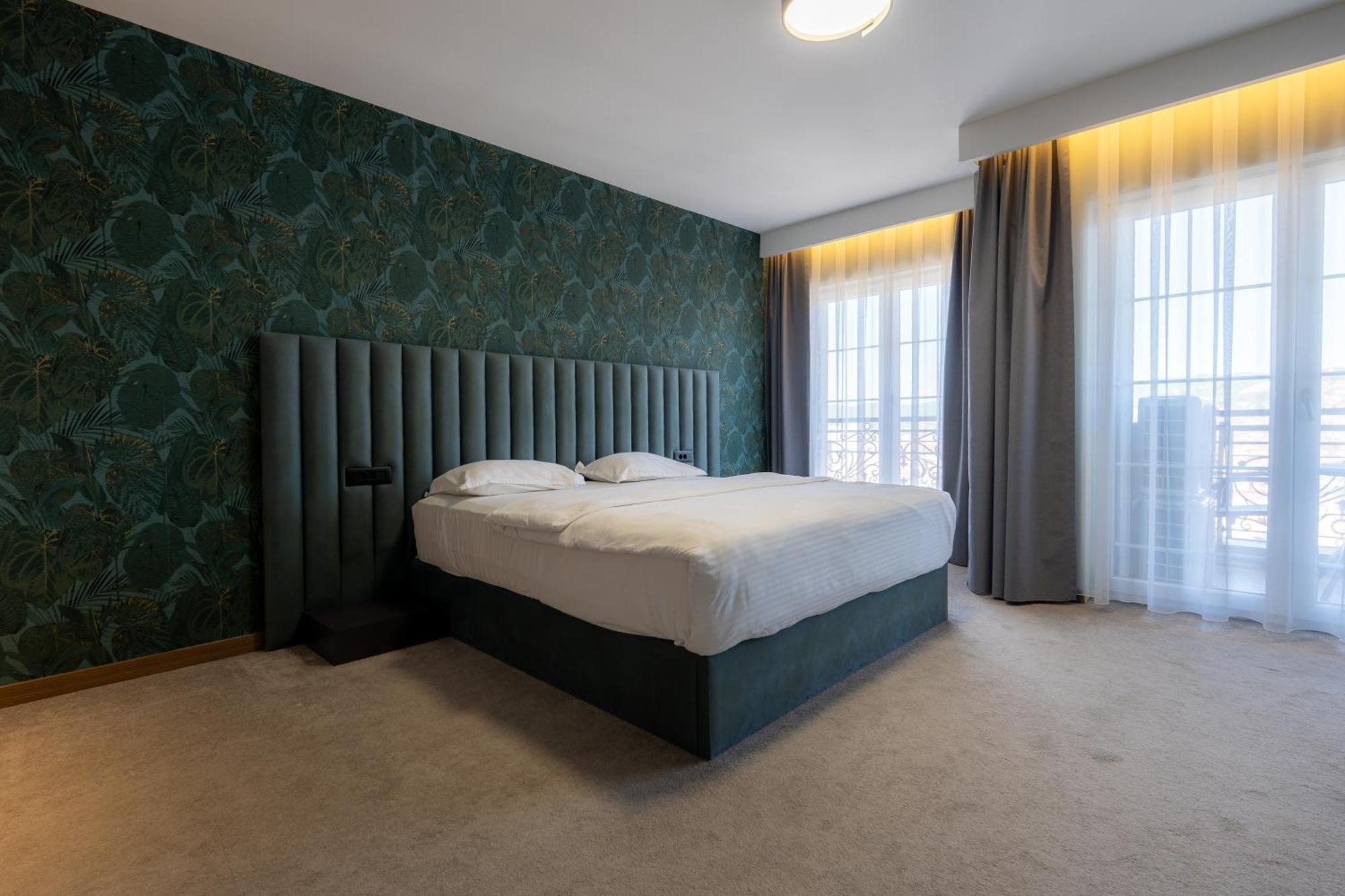 Downtown Apartments Prishtinë Ngoại thất bức ảnh